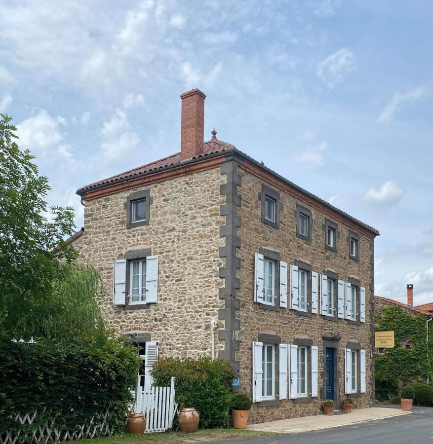 La Maison De Maria Saint-Beauzire  Buitenkant foto